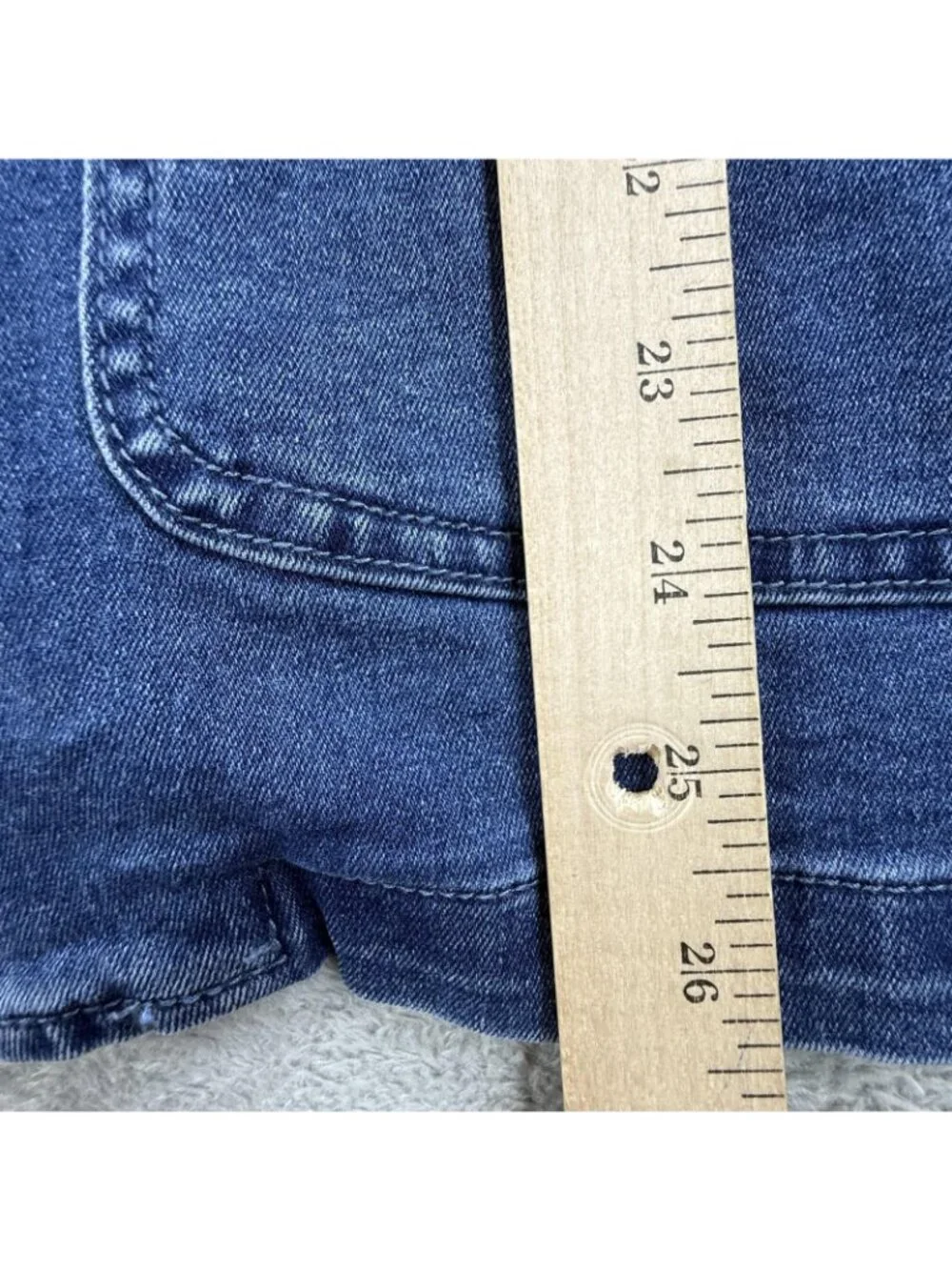 DG2 Diane Gilman Denim Jacket Womens Medium Blue Blazer Button Front Pockets - Picture 15 of 16